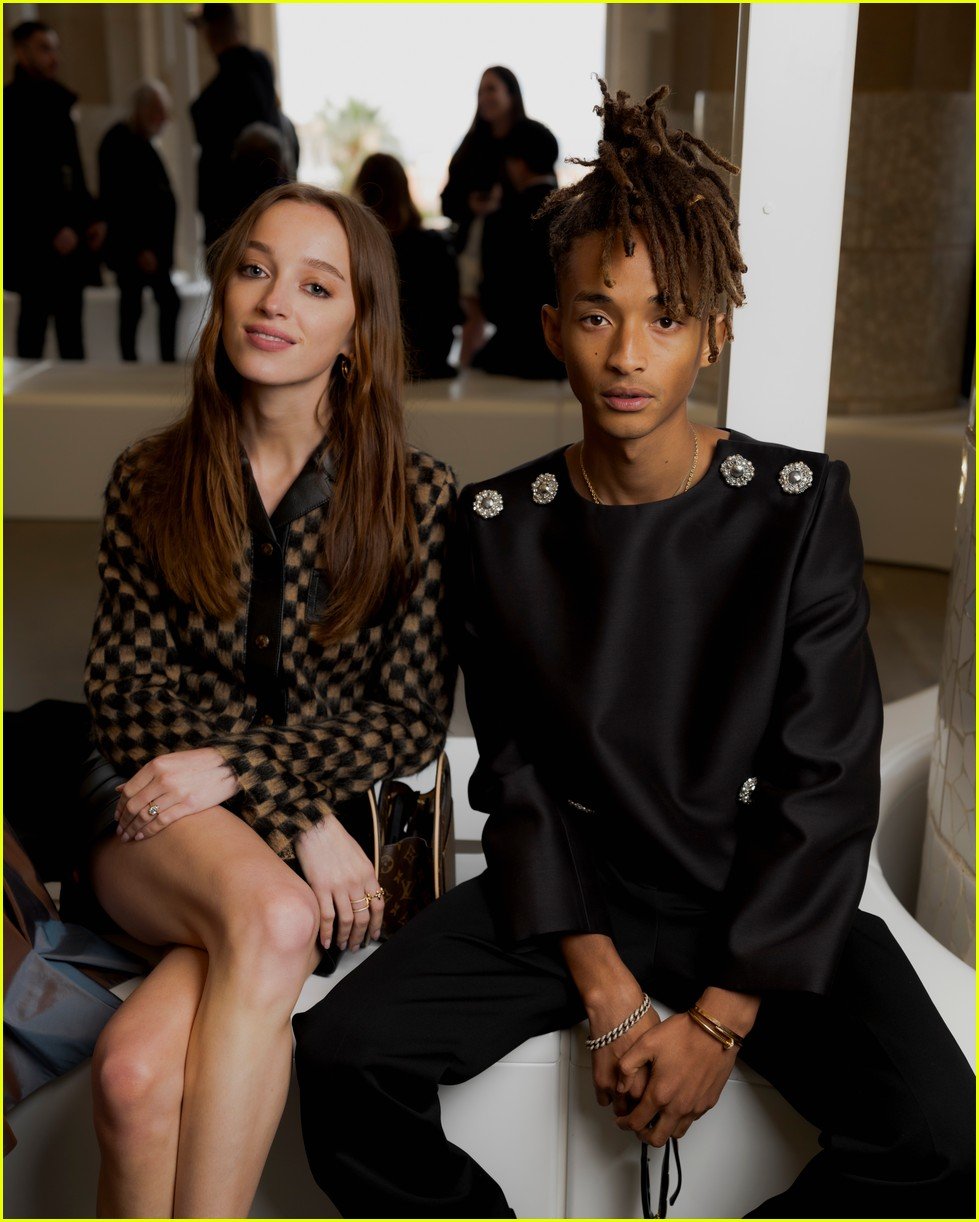 Louis Vuitton Hosts Star-Studded Fashion Show at Barcelona’s Iconic Park Guell with Sophie Turner, Ana de Armas, Cynthia Erivo, & More! : Photo 5044835 | Chloe Moretz, Fashion, Jaden Smith, Jennifer Connelly, Lea Seydoux, Louis Vuitton, Regina King, Saoirse Ronan, Shay Mitchell Photos | Just Jared: Entertainment News