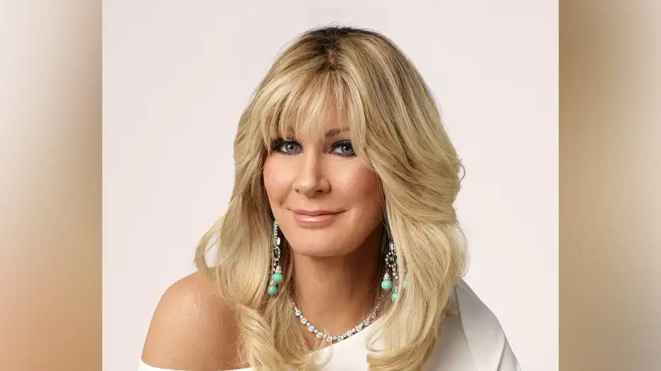 Sandra Lee