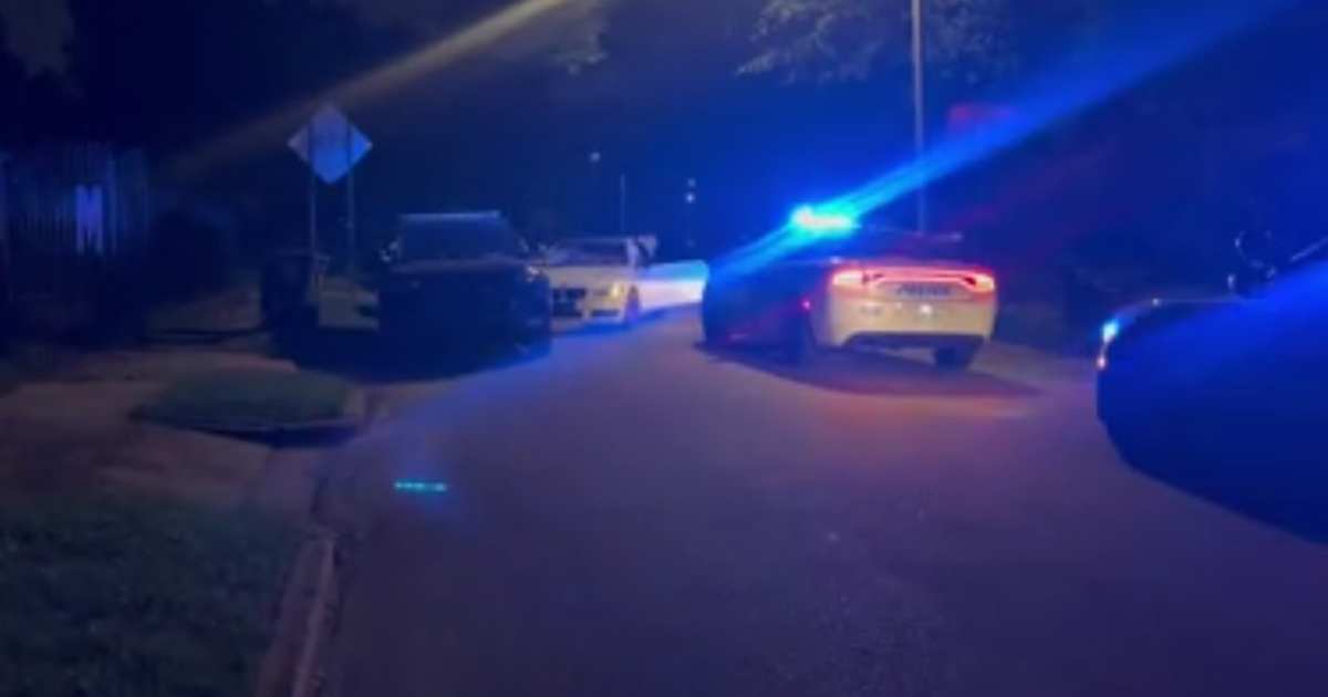 17-year-old drunk driver crashes into multiple cars, including MPD squad car, police say