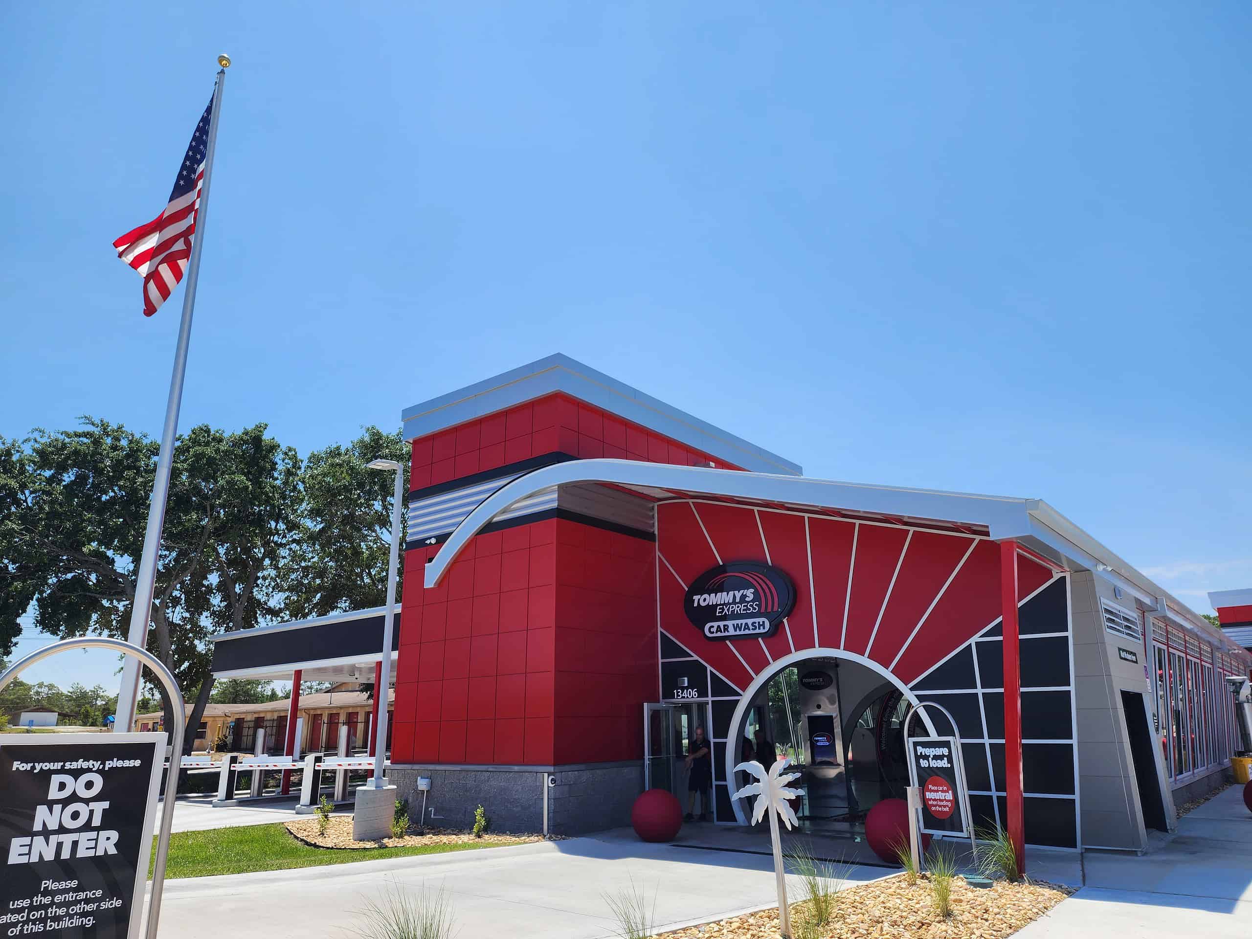 Local Family Is All About Military, Community and Car Washes