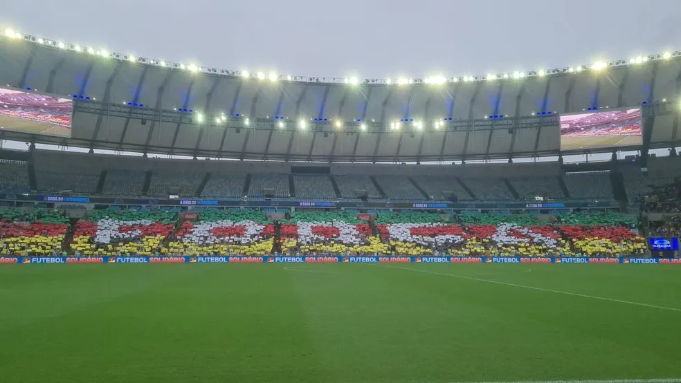 futebol solidário, maracanã — Foto: Marcello Neves