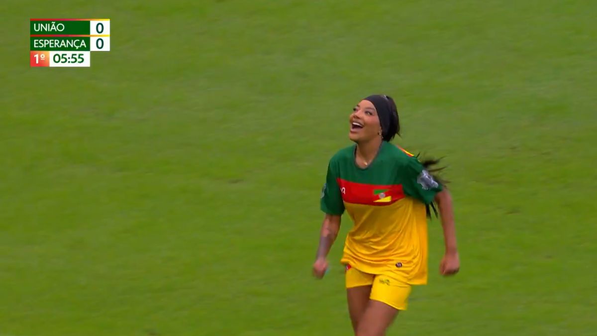 Futebol Solidário no Domingão reúne mais de 30 mil pessoas no Maracanã