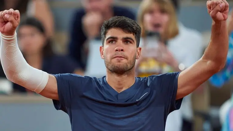 Carlos Alcaraz, French Open first round