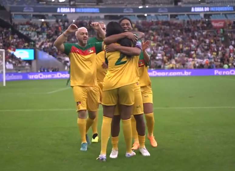 Futebol Solidário lidera audiência da TV no domingo