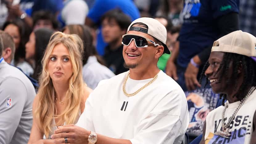 Patrick Mahomes, Dirk Nowitzki among celebrities at Mavs-Wolves Game 3