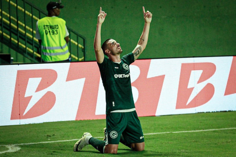 Jogos hoje (27/05/24) ao vivo de futebol: onde assistir e horário