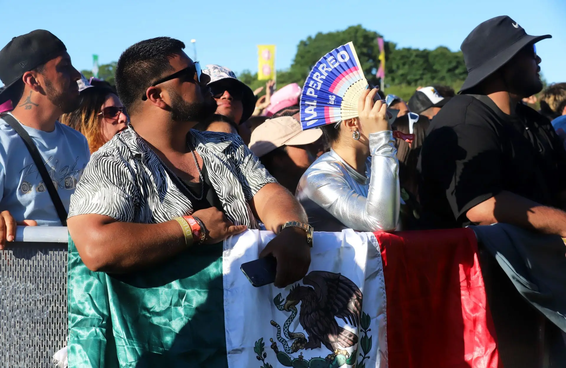 Photo+Gallery%3A+Latino+pride+stands+strong+at+the+Sue%C3%B1os+Music+Festival