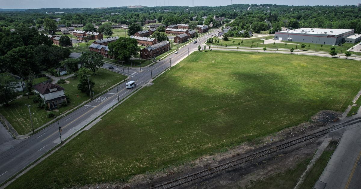 Funds OK’d for food market, child health clinic near West Dayton’s DeSoto Bass
