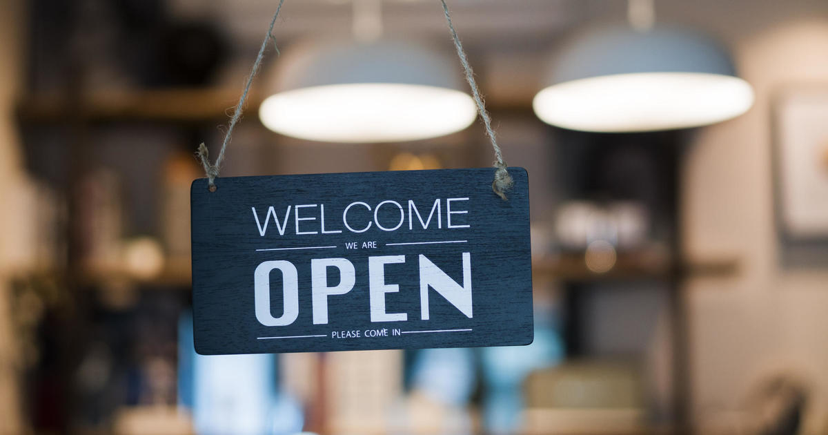 What’s open and closed for Memorial Day? See which stores and restaurants are operating today.