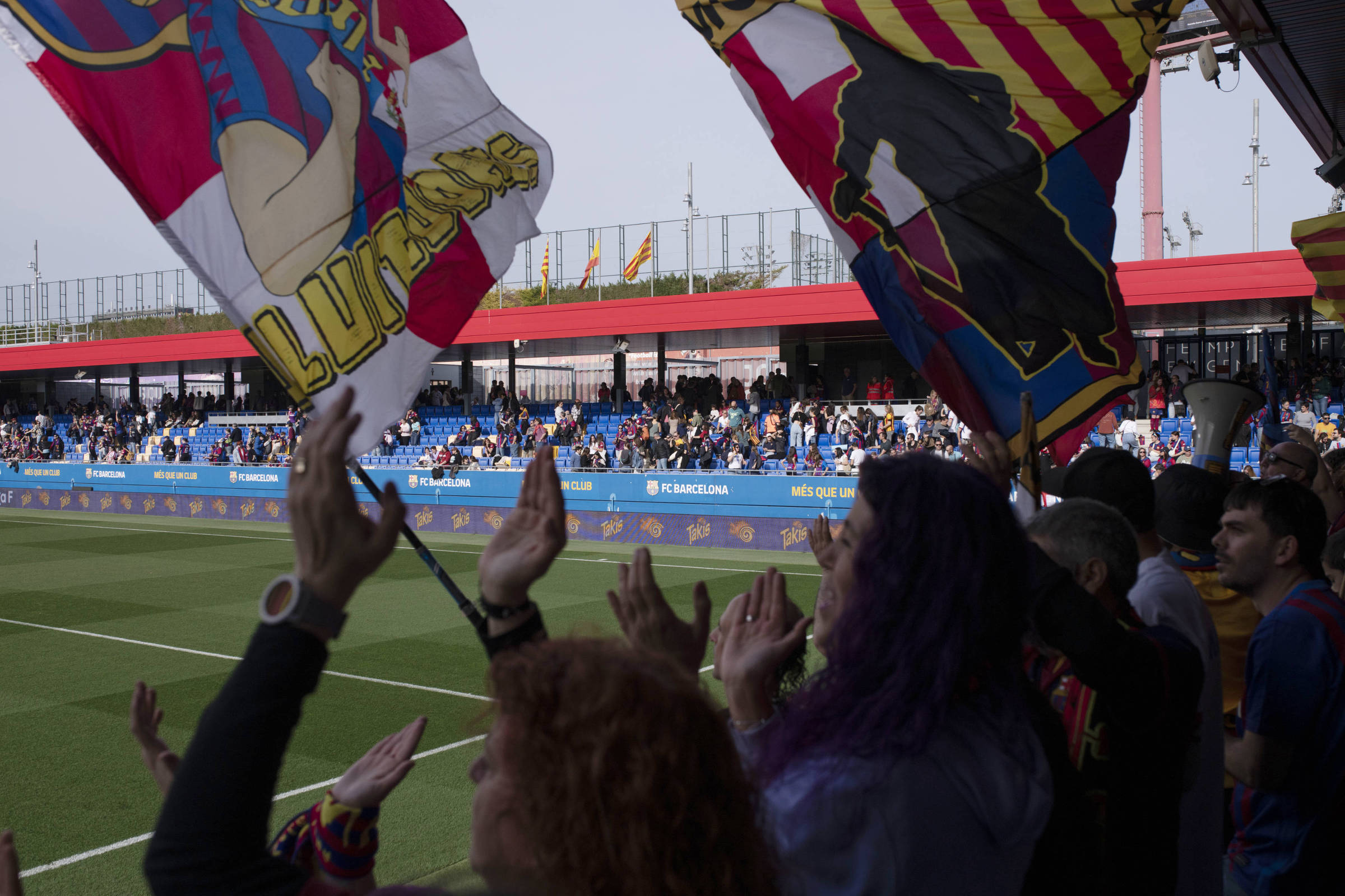 Barcelona se torna a capital do futebol feminino – 27/05/2024 – Esporte