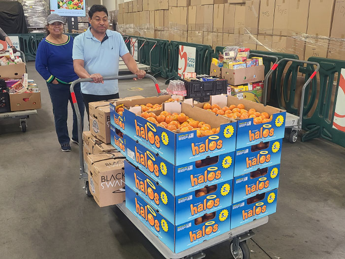 The Wonderful Company Donates 3.6 Million Halos Mandarins to Feeding America Partner California Association of Food Banks for World Hunger Day