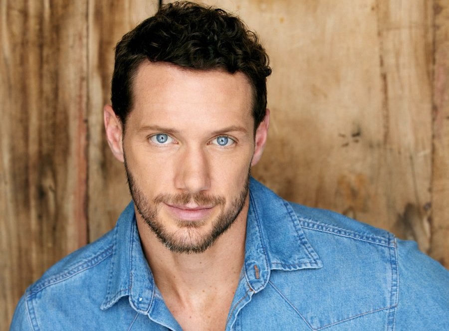 USS Indianapolis actor shot dead during attempted car theft