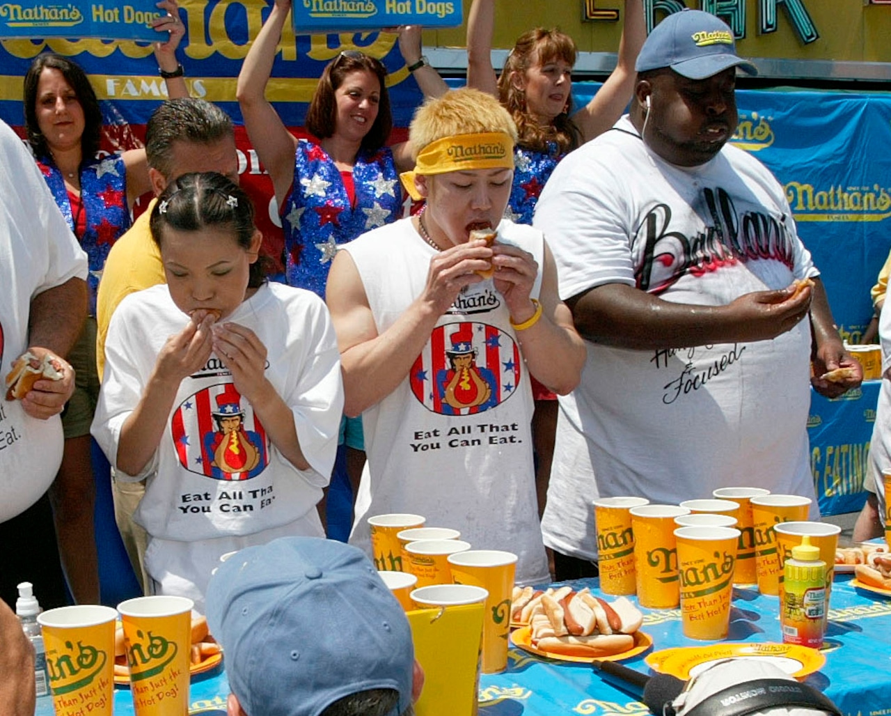 World-famous competitive eater retires due to health