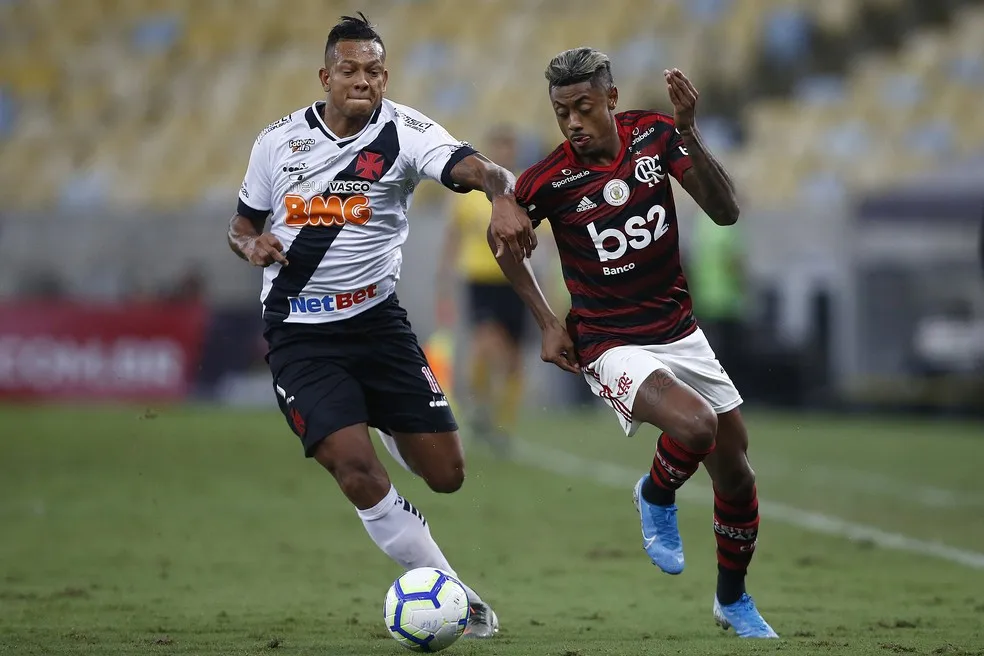 Fredy Guarin durante clássico contra o Flamengo — Foto: Wagner Meier/Getty Images