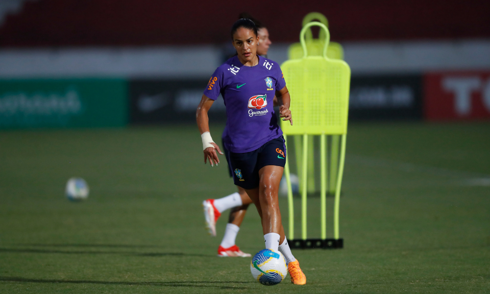 Com confiança do treinador, Gabi Nunes vive expectativa de Paris