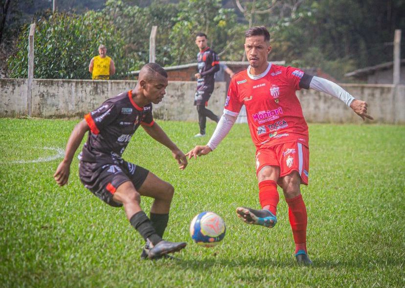 Definida a final do Campeonato Içarense de Futebol | TN Sul