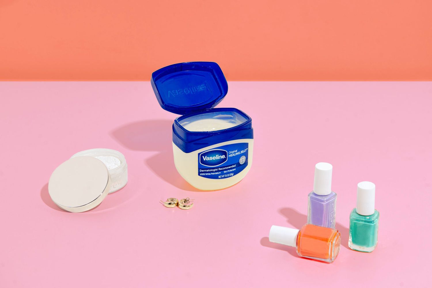 44 Ways to Use Vaseline Petroleum Jelly in Your Beauty Routine