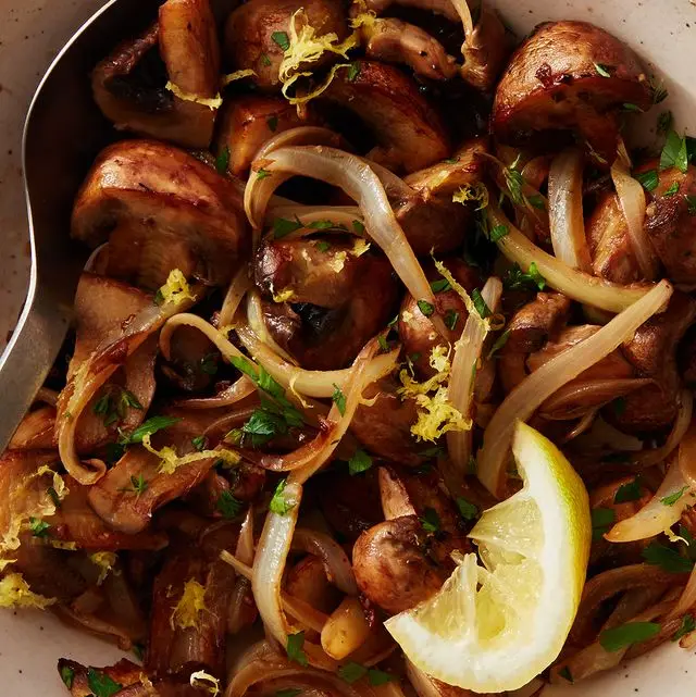 air fryer mushrooms and onions