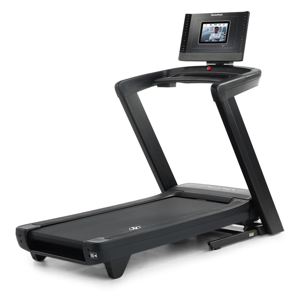 Fitness Editors Say This Budget Treadmill ‘Rules All,’ And It’s 40% Off On Amazon