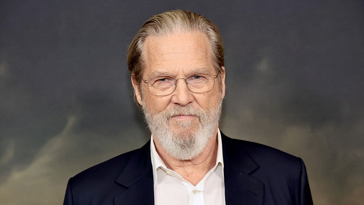 Jeff Bridges says he had massive ‘9-inch by 12-inch tumor’ while filming thriller TV show