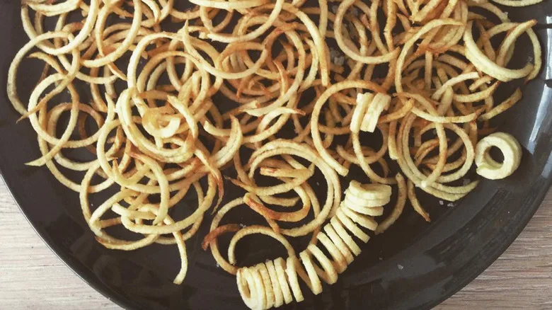 spiralized potato fries