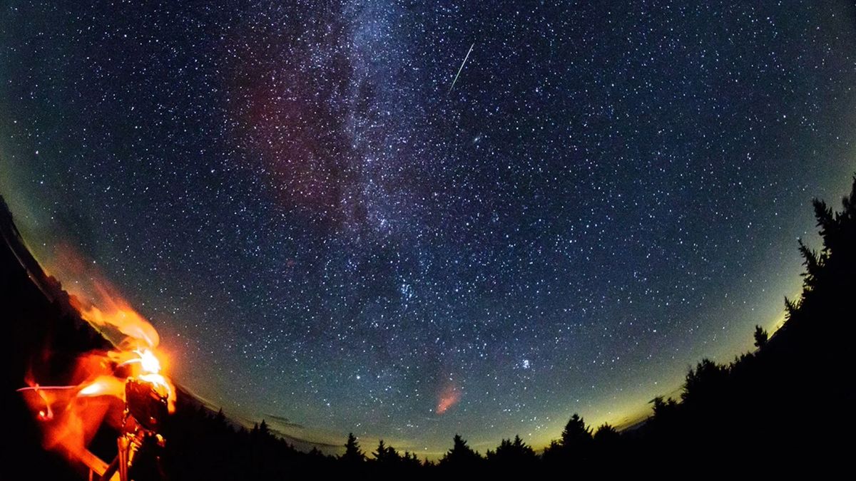 ‘Double’ meteor shower will light up the skies next week. Here’s how to watch.