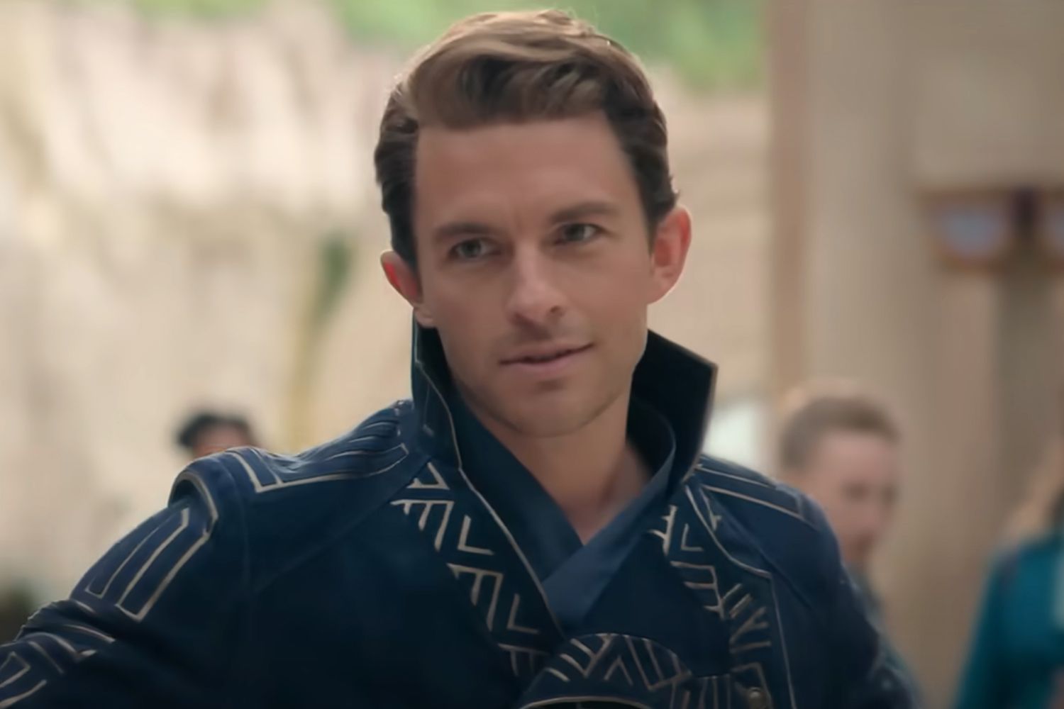 Jonathan Bailey is Oz’s most eligible bachelor in new ‘Wicked’ teaser