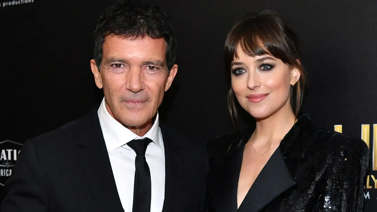 Antonio Banderas and Dakota Johnson at the 2019 Hollywood Film Awards.