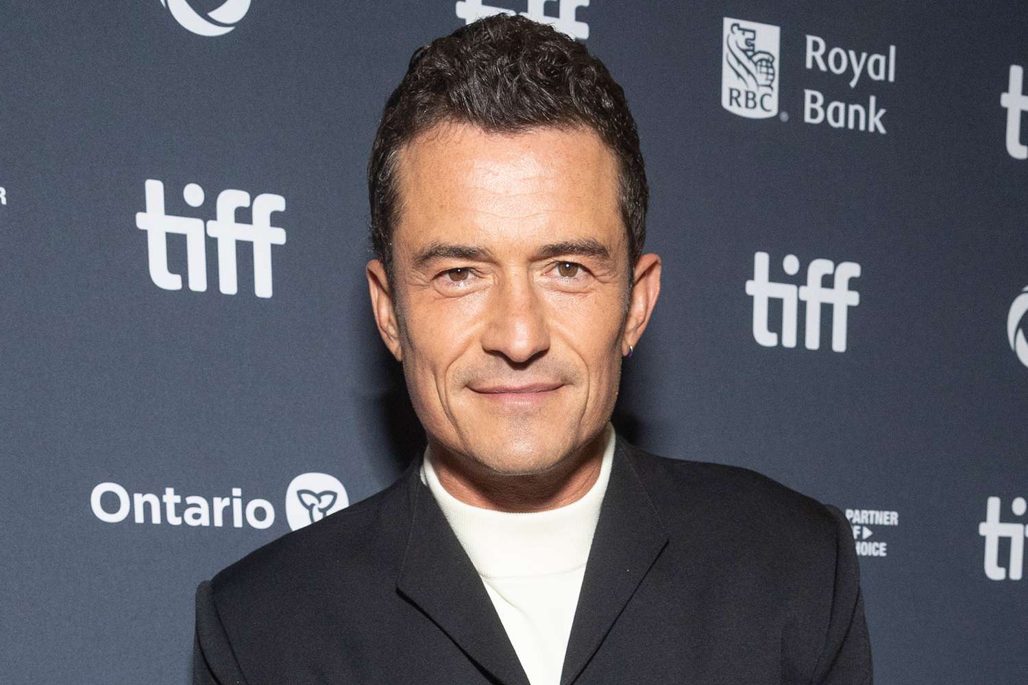 Orlando Bloom lost 10 pounds in 1 night and considered breaking his nose for ‘The Cut’