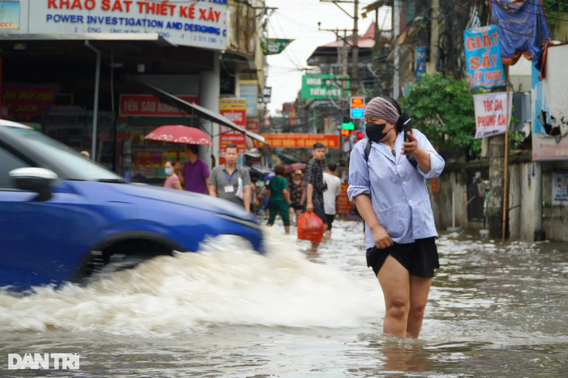 Nước bủa vây Bệnh viện K: Bệnh nhân ung thư khổ đủ đường chạy lụt - 7