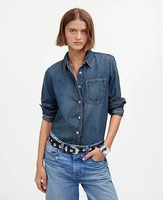 Madewell, Denim Tuckable Button-Up Shirt in Hillsborough Wash