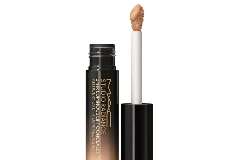 MAC Studio Radiance 24hr Luminous Lift Concealer