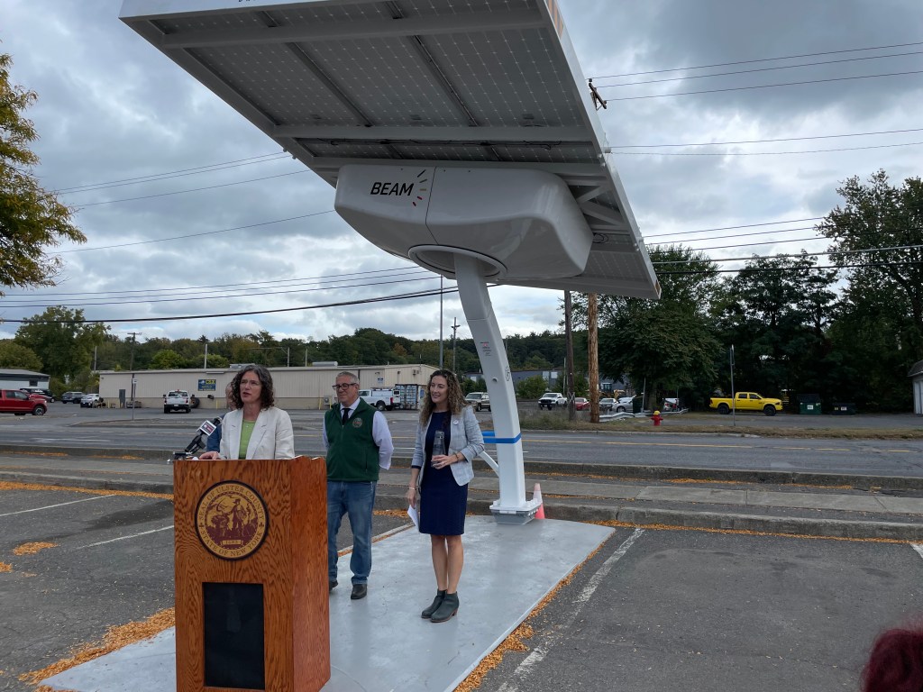 Ulster County unveils first ‘off-grid’ EV charging station