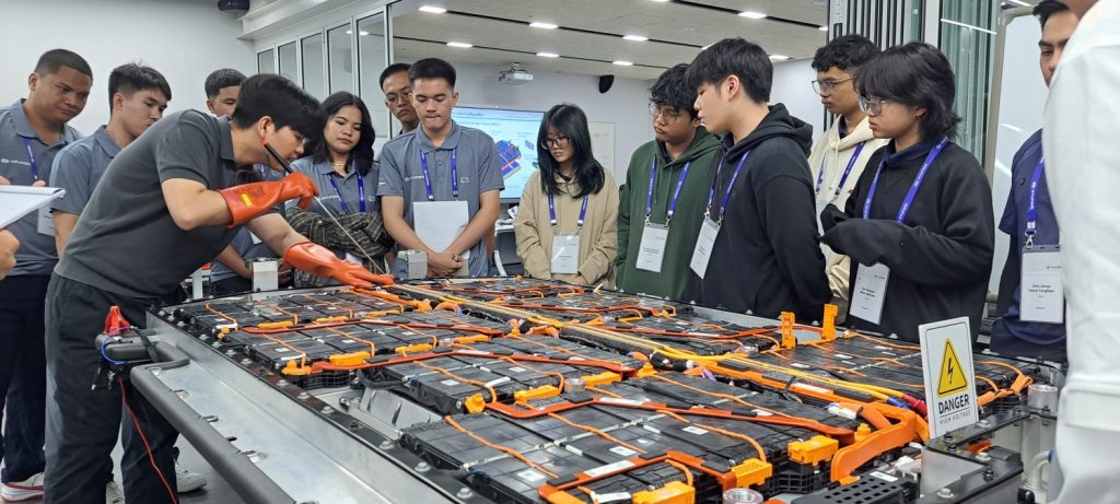 Hyundai Motors PH Select Top Scholars for Immersive Training in South Korea