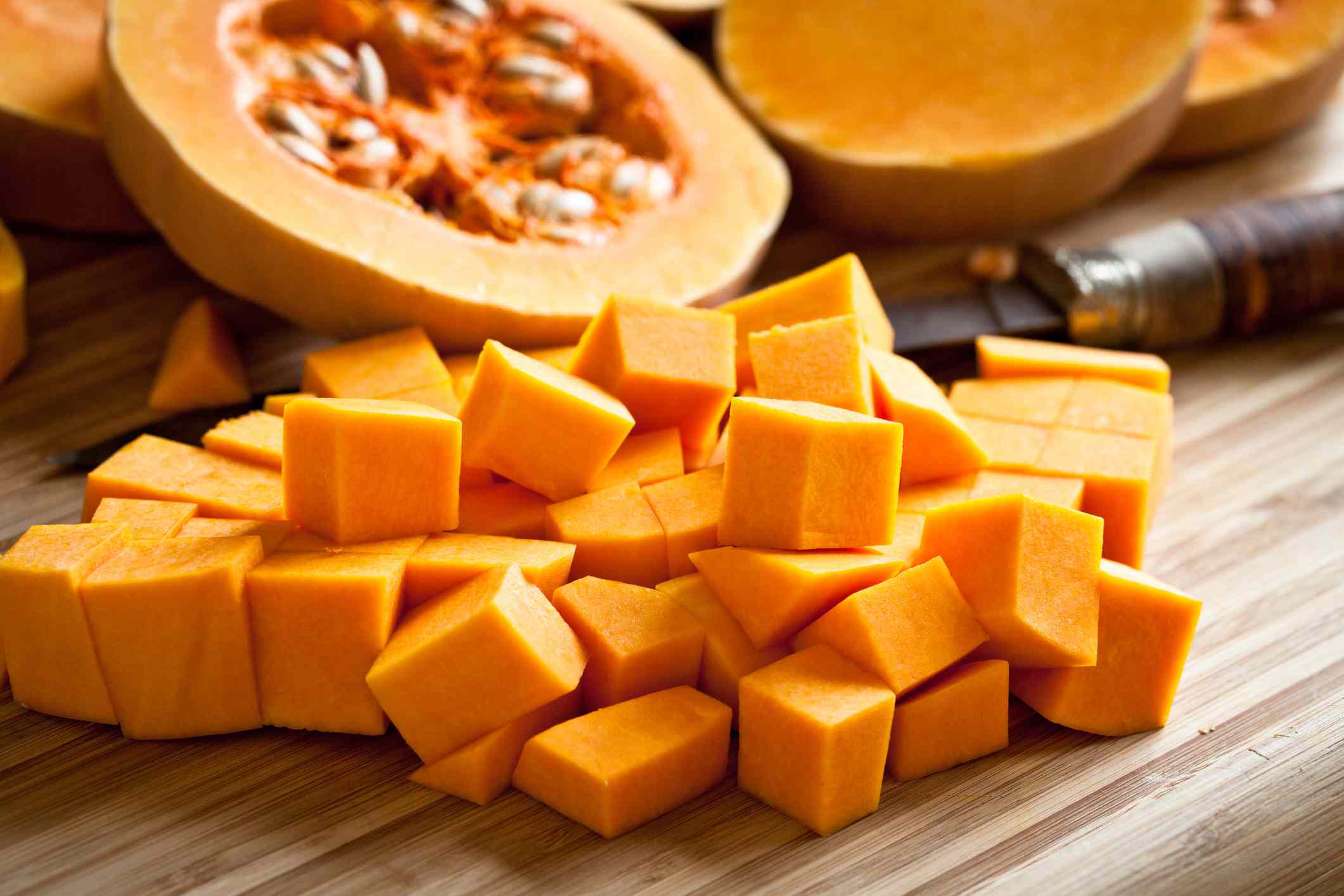 6 Benefits of Eating Pumpkin, the Superfood of the Season