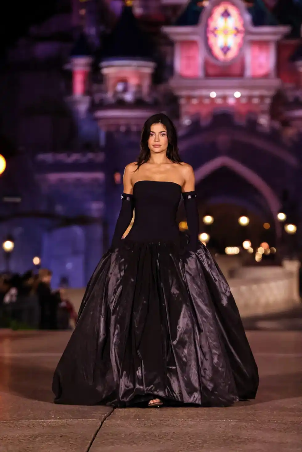 paris, france october 1 editorial use only for non editorial use please seek approval from fashion house kylie jenner walks the runway during the coperni paris womenswear spring summer 2025 show as part of paris fashion week at disneyland paris on october 1, 2024 in paris, france photo by lyvans boolakygetty images