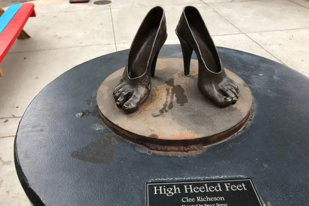 Clee Richeson's "High Heeled Feet" sculpture