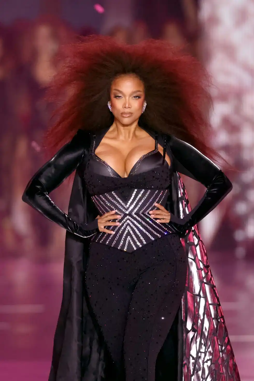 tyra banks victorias secret fashion show