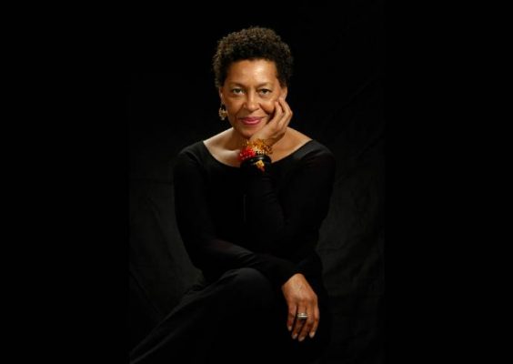 Artist in Residence Carrie Mae Weems H’17 to Receive National Medal of Arts Today From President Joseph R. Biden Jr. L’68