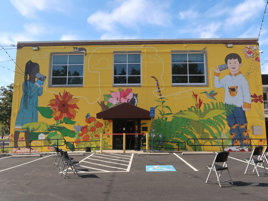 New mural brightens up Annandale