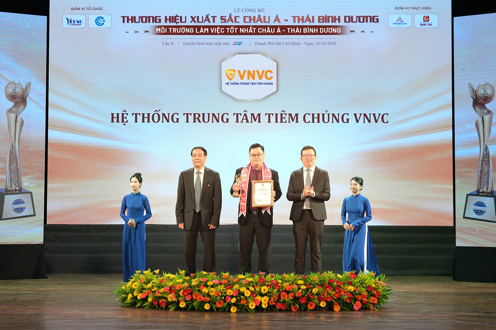 VNVC được bình chọn “Môi trường làm việc tốt nhất châu Á – Thái Bình Dương 2024”