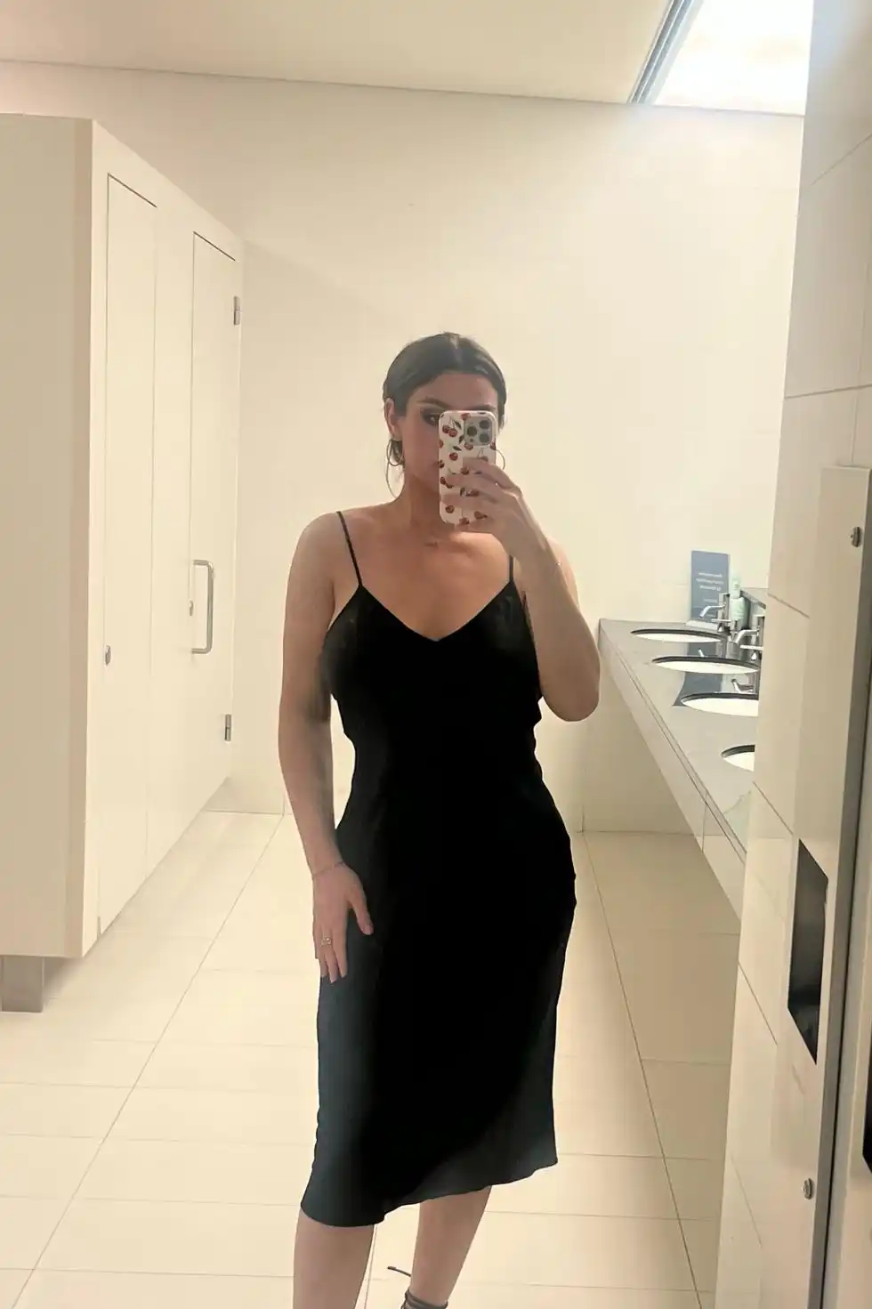 a person in a black dress