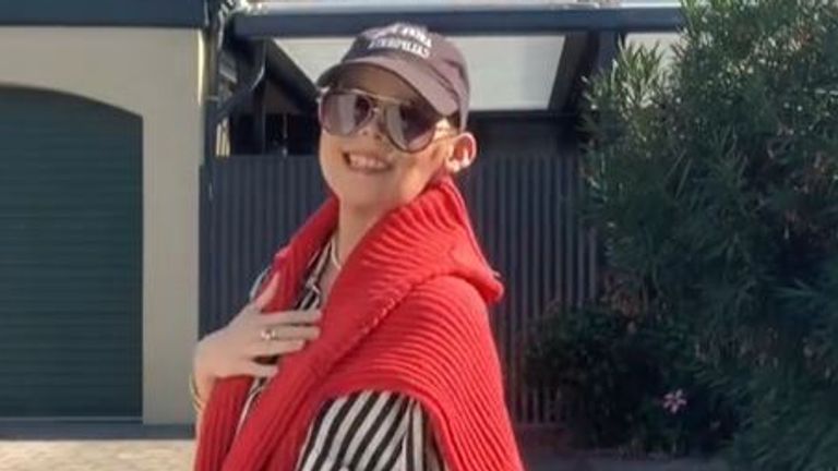 TikTok star Bella Bradford, 24, announces death from cancer in final video message