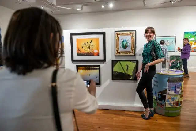 A pair of women at CityArts in downtown Orlando.