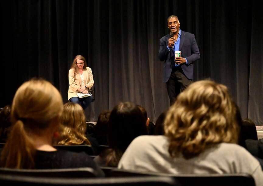 GALLERY | Broadway star Norm Lewis tutors Texarkana area theater students