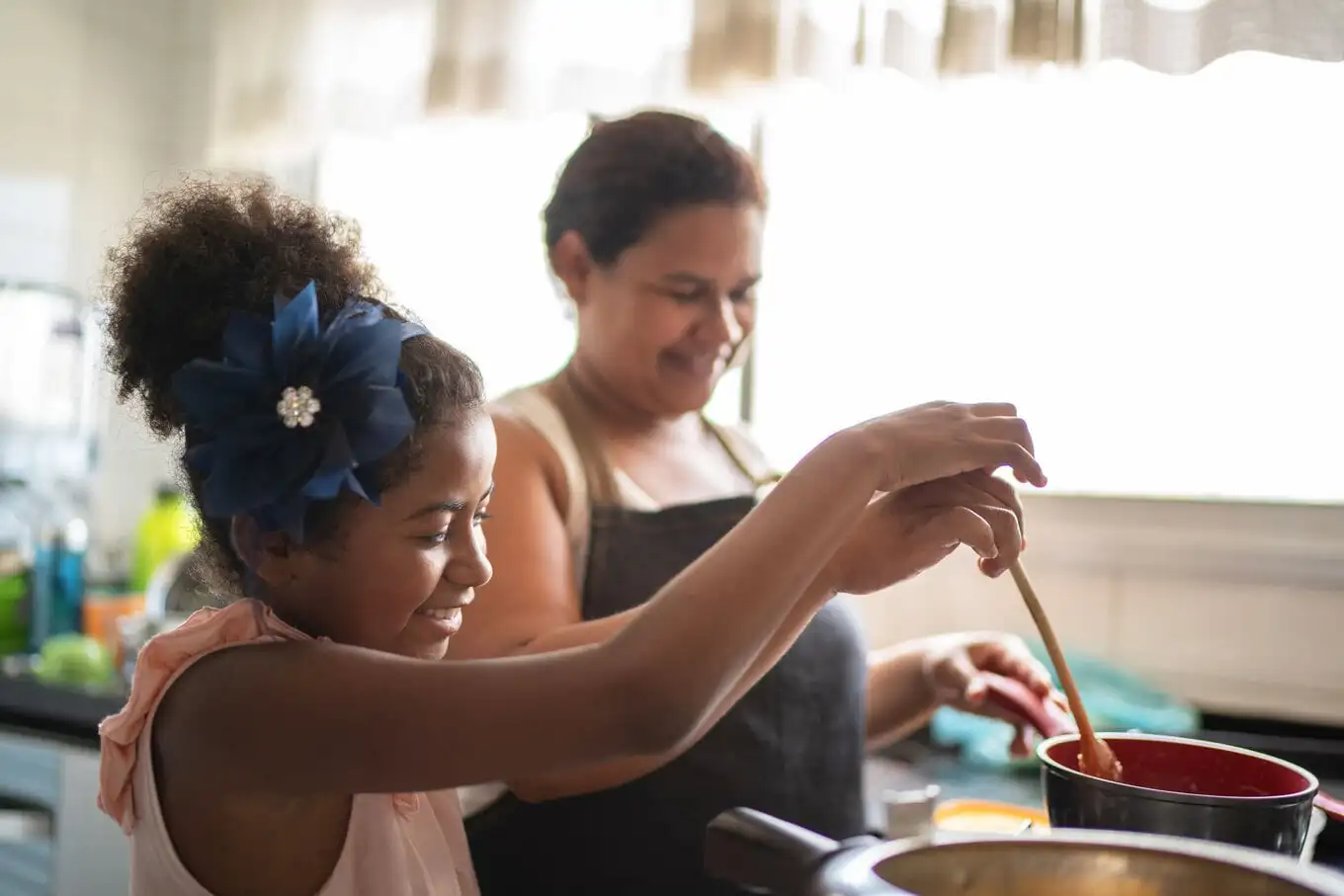 woman-and-kid-cooking