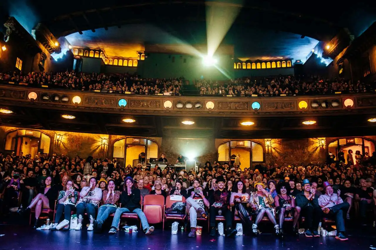 Kalamazoo State Theatre audience.jpg