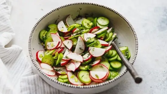 Can adding low calorie foods like cucumber to you diet lead to weight loss? Find out.