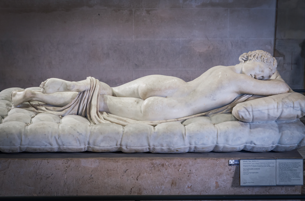 The Louvre opens an innovative new beauty-meets-art experience