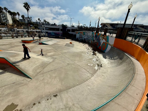 Theater/Arts: New mural up at Redondo Beach skatepark